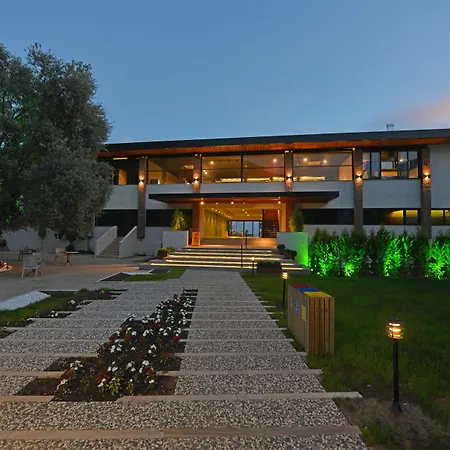 Belcekum 4* Ολουντενίζ